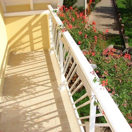 Adossee A La Colline Willer-sur-Thur Exterior photo